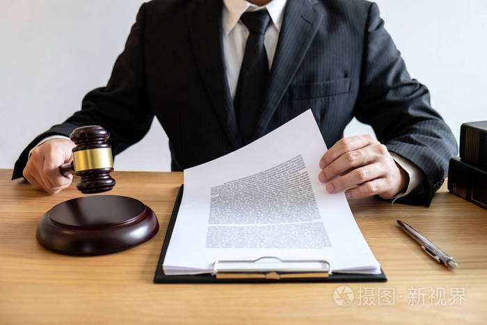 江西高院出台新标准规范交通事故案件审理 保险、理赔、调解和审判赔偿有了统一尺度